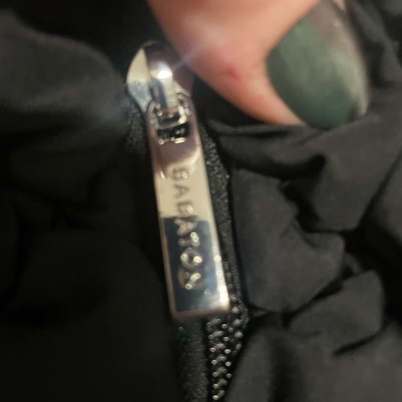 Aritzia Black Textured Shoulder Bag - Picture 4 of 8